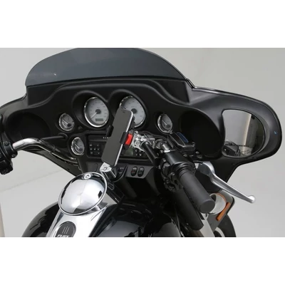 Daytona 91701, telefon és GPS tartó rögzítés Harley Davidson-hoz
