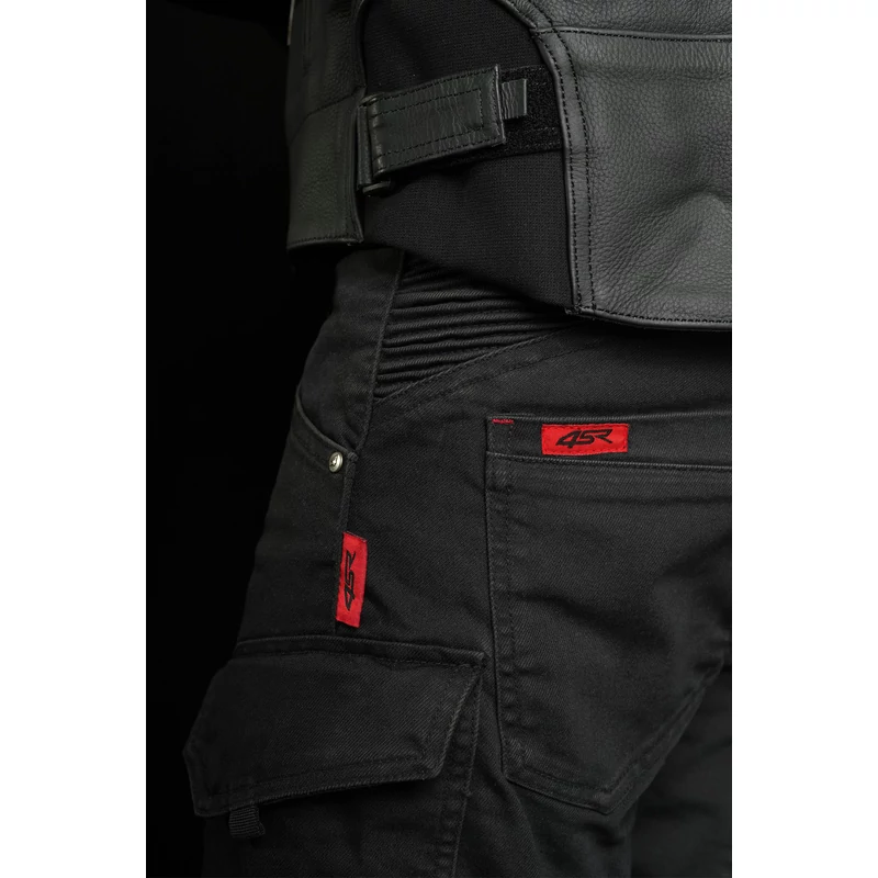 4SR Tourismo Black túrasport motoros farmer