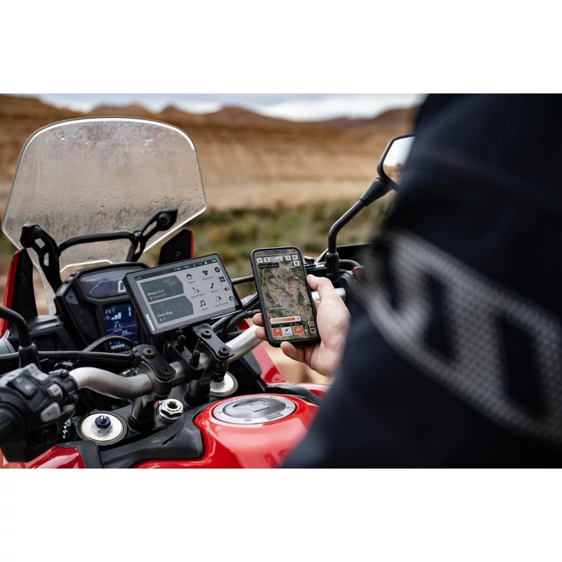 garmin zumo xt2