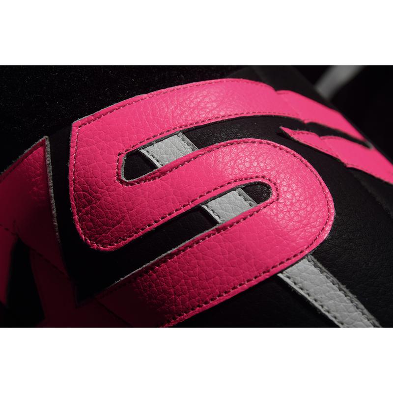 new_rr_lady_pink