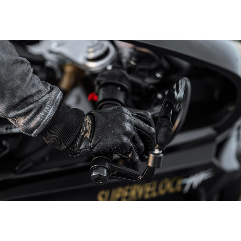 monster_lady_evo_gloves-kesztyu